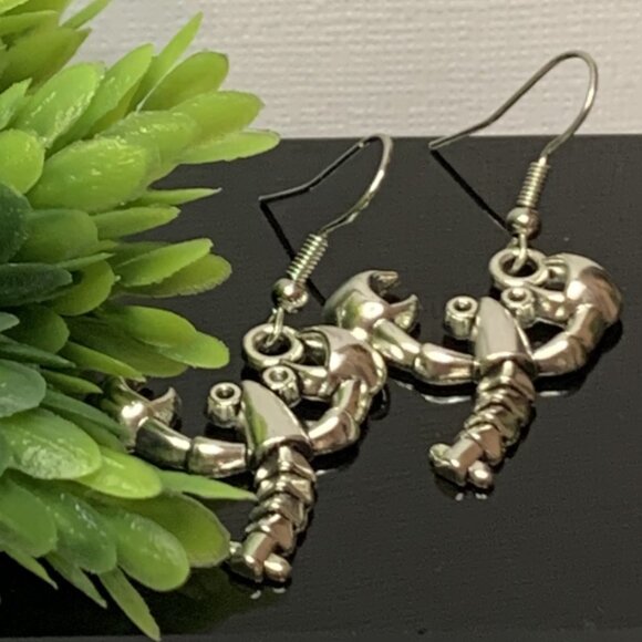 Lobster Earring, Crab Earring, Seafood Earring, Nautical Earring, Gift Idea - Picture 6 of 6